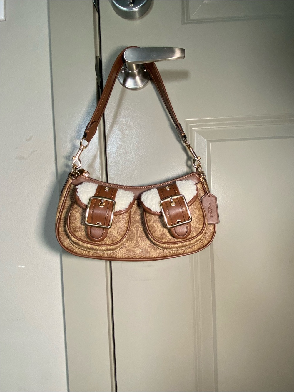 COACH Ashton Baguette Bag In Signature Canvas Brown CY658